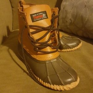 Totes Almost NEW SNOW BOOTS FOR GIRLS or BOYS